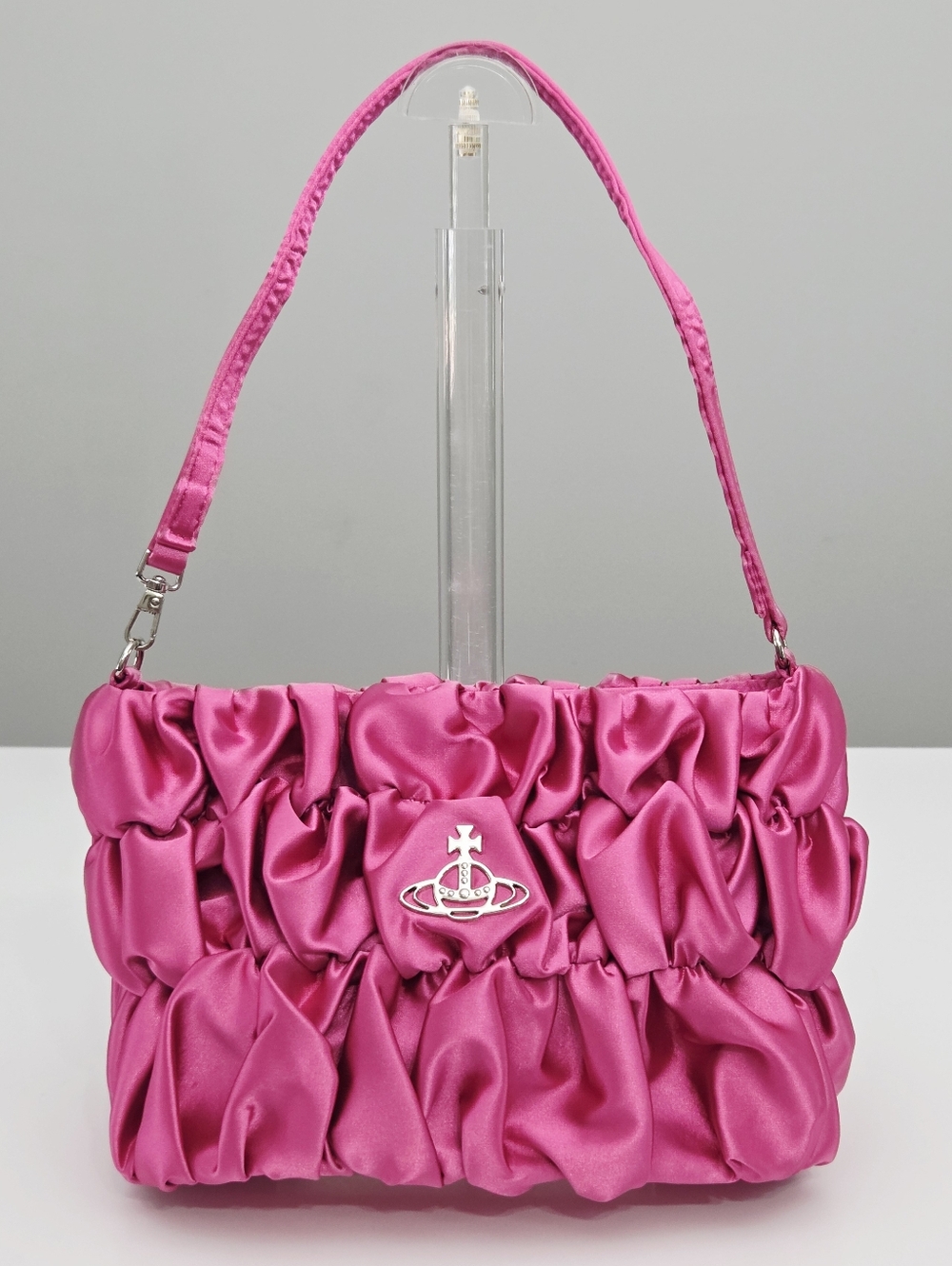 EXCELLENT VIVIENNE WESTWOOD SARA RUCHED RECYCLED POLYESTER PUMPKIN BAG